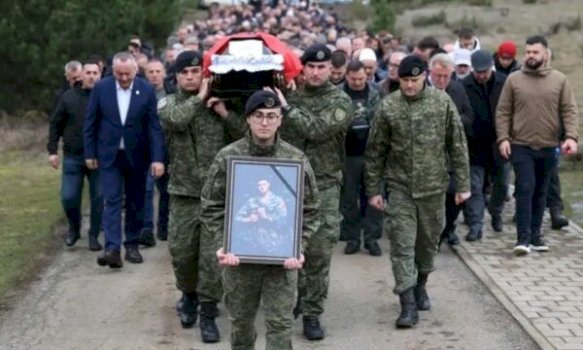 komisioni-qeveritar-per-te-zhdukurit:-ne-decan-eshte-rivarrosur-me-nderime-te-larta-deshmori-agron-gjocaj