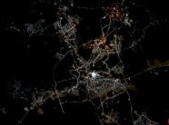 astronauti-i-nasa-ndan-pamje-mahnitese-nga-hapsira,-qabja-ne-meke-shkelqen-ne-mbi-400-km-ne-lartesi