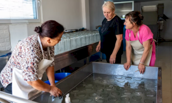 mes-bunareve-dhe-kazaneve,-kosova-enderron-ekonomine-moderne