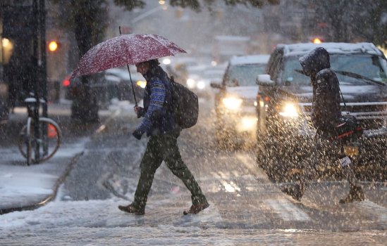 “paralizohet”-nju-jorku-prej-stuhise,-kryebashkiaku-mamndani-ndalon-qarkullimin,-parashikohen-reshje-deri-ne-70-cm
