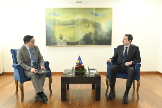 kryeministri-kurti-takoi-perfaqesuesin-e-perhershem-te-programit-te-kombeve-te-bashkuara-per-zhvillim-(undp)