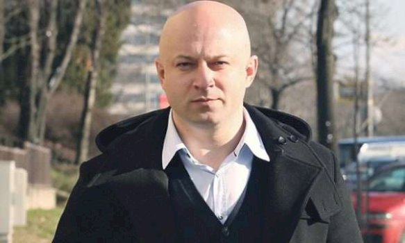 serbia-injoron-sanksionet-e-shba-se,-vazhdon-t’i-jape-tendere-zvonko-veselinoviqit