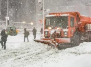 reshjet-e-dendura-te-bores-lene-me-shume-se-600-mije-shtepi-dhe-biznese-pa-energji-elektrike-ne-shba