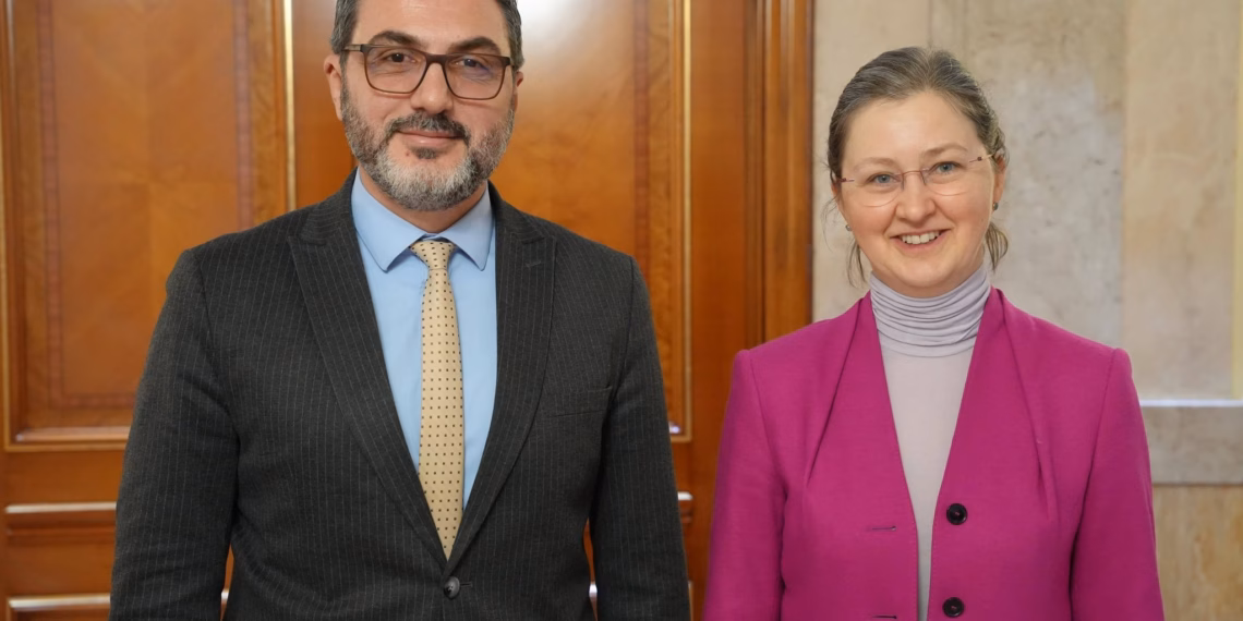 Gola priti në takim një delegacion të BE së  flasin për konstituimin e legjislaturës së 10 të të Kuvendit