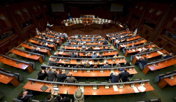 shoqeria-civile-thirrje-partive:-konsensusi-per-presidentin,-domosdoshmeri-per-stabilitetin-institucional