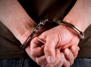 arrestohet-gjakovari,-i-shkaktoi-dhune-ish-gruas