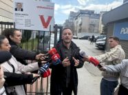 psd-ironizon-me-pdk-se,-hamzes-ia-dergon-“kartelen”-e-vetevendosjes