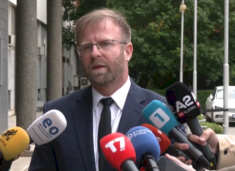 haki-abazi:-albin-kurti-refuzoi-te-diskutoje-per-kosoven-ne-nato