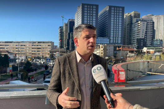 maloku:-pa-kompromis-per-presidentin,-vendi-rrezikon-zgjedhje-te-reja