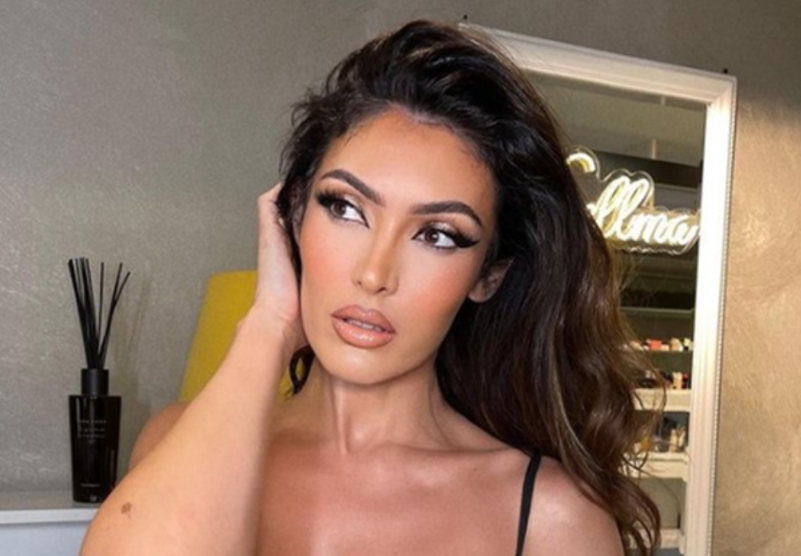 Nora Istrefi publikon një foto  të zjarrtë  nga shtrati