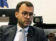 neser-“dita-d”-per-presidentin-blerim-vela-permend-tri-opsionet-e-mundshme-–-komenton-edhe-per-vjosa-osmanin