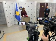 kuvendi-nuk-mund-te-thirr-seance-per-zgjedhjen-e-presidentit/es-pa-pase-kandidate-me-30-nenshkrime