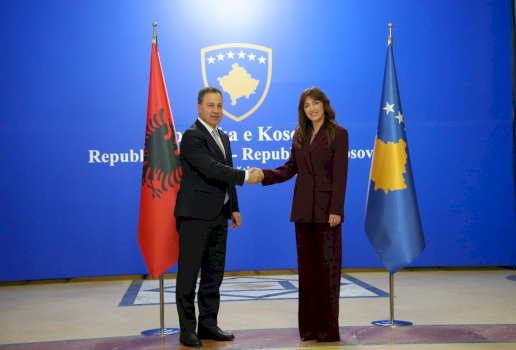 haxhiu-pas-takimit-me-peleshin:-na-dha-mundesine-te-kujtojme-bashkepunimin-vellazeror