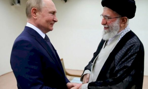 politico-vrasja-e-ali-khameneit-zgjoi-friken-e-vjeter-tek-vladimir-putin