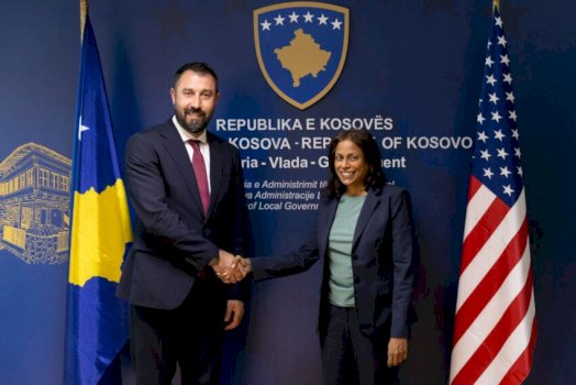 prattipati-takon-krasniqin,-ambasada:-u-diskutua-mbeshtetja-e-qeverisjes-lokale-qe-u-sherben-te-gjitha-komuniteteve