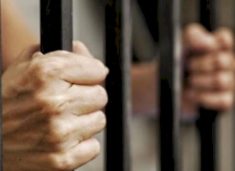 nje-muaj-paraburgim-per-kater-serbet-e-arrestuar-ne-skenderaj-per-krime-lufte,-njeri-lirohet