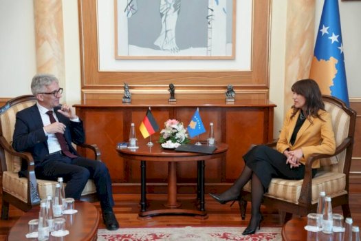 kryeparlamentarja-haxhiu-takon-ambasadorin-gjerman,-flasin-per-mbeshtetjen-e-vazhdueshme-per-kosoven