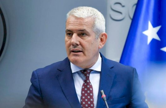 ramadani-kritikon-opoziten:-menduat-qe-me-takime-kurti-do-t’ua-jape-ju-presidencen