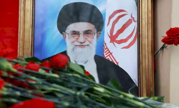 shtyhet-funerali-shteteror-per-khamenein