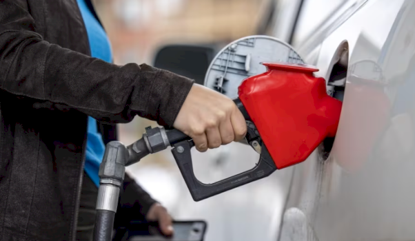 rritja-e-cmimit-te-naftes,-mint-i-cakton-marzhen-e-fitimit