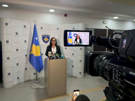 jehona-lushaku:-per-aq-kohe-sa-emrat-nuk-jane-konsensual,-ne-nuk-marrim-pjese