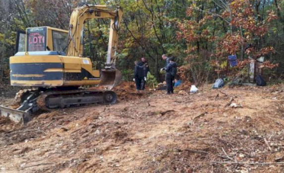 gjenden-mbetje-eshterore-ne-rahovec,-dyshohet-se-i-perkasin-nje-te-zhdukuri-te-luftes