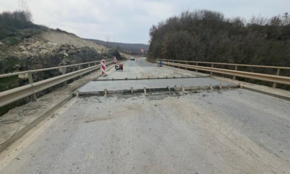 lirohet-per-qarkullim-magjistralja-peje-–-prishtine