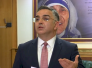 besnik-tahiri-tregon-pse-aak-nuk-mori-pjese-ne-seancen-per-ndryshimet-kushtetuese:-i-perngjante-nje-cirku-e-jo-nje-seance-serioze