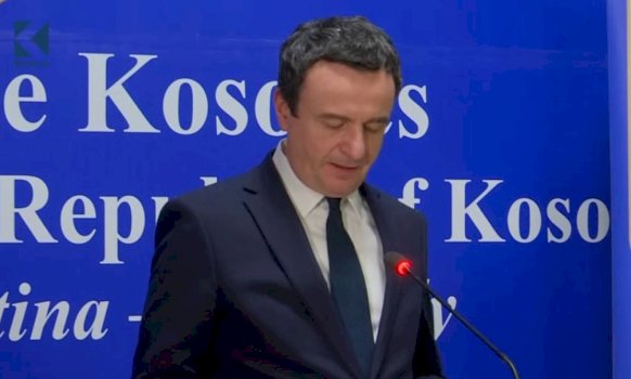 kurti-nga-ekspozita-ne-kuvend:-gazetaret-e-fotoreporteret-dokumentuan-ditet-e-marsit-1998-ne-prekaz