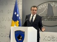 kurti-per-opoziten:-e-vetmja-menyre-per-t’u-kenaqur-ju-ka-ngelur-nese-nuk-ka-sukses-vetevendosje