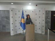 7-marsi,-haxhiu:-mesuesit-formojne-brezat-qe-do-ta-zhvillojne-republiken