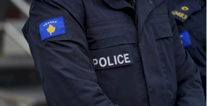 arrestohet-nje-person-ne-prishtine,-hodhi-nga-vetura-rreth-78-grame-hashash