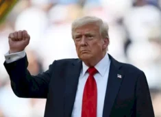 trump:-rritja-e-cmimit-te-naftes-eshte-nje-cmim-i-vogel-per-paqen-boterore