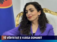 osmani:-per-shperndarjen-e-kuvendit-vendosa-pasi-u-konsultova-me-dhjetera-juriste-brenda-e-jashte-kabinetit-tim