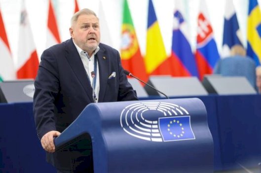 “2025-–-vit-i-humbur”/-terras-publikon-draft-raportin-per-kosoven