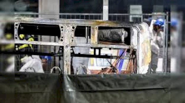 ngjarja-e-rende-ne-zvicer,-policia-heton-dyshimet-se-zjarri-ne-autobus-u-shkaktua-nga-nje-pasagjer