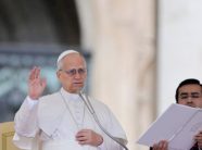 papa-leo-vajton-vdekjen-e-civileve-dhe-femijeve-ne-luften-e-iranit