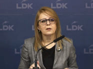 hykmete-bajrami-thirrje-rinise:-ata-qe-jane-te-pakenaqur-me-situaten-aktuale-politike-le-t’i-bashkohen-ldk-se