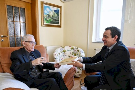 kurti:-lufta-clirimtare-e-fundit-ne-kosove-ishte-pa-dyshim-produkt-i-shume-brezave-qe-u-angazhuan-per-liri