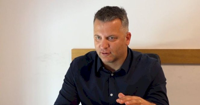 muhaxheri-per-doreheqjet-ne-“guxo”:-do-te-mbeten-vetem-donika-dhe-fatoni