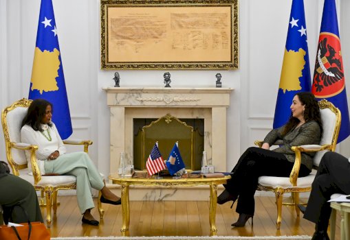 osmani-pret-ne-takim-prattipatin:-u-diskutua-per-zhvillimet-e-fundit-politike-ne-vend