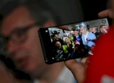 vucic-paralajmeron-vizite-te-kufiri-me-kosoven-per-te-“pritur”-serbet-qe-hyjne-e-dalin