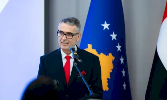 lufta-ne-lindjen-e-mesme,-ambasada-e-kosoves-ne-emiratet-arabe-del-me-thirrje-per-kosovaret-qe-jane-larguar-nga-atje-me-vete-iniciative
