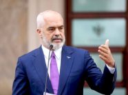 rama-mirepret-ligjin-per-te-huajt,-ben-apel-per-avancimin-e-kosoves-ne-procesin-e-anetaresimit-ne-be