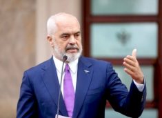 rama-mirepret-ligjin-per-te-huajt,-ben-apel-per-avancimin-e-kosoves-ne-procesin-e-anetaresimit-ne-be