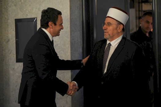 kurti-shtron-iftar-per-myftiun-ternava