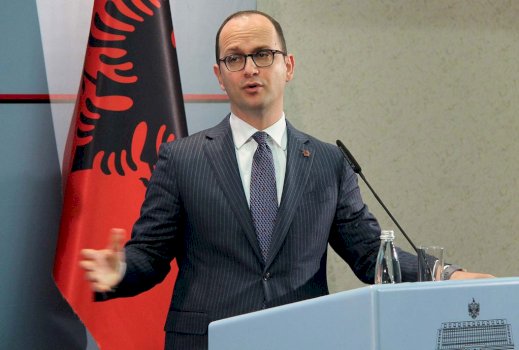 deklaratat-e-vuciqit-per-bashkepunimin-ushtarak-shqiperi-kroaci,-bushati:-ballkani-perendimor-s’ka-nevoje-per-retorike-te-bazuar-ne-frike