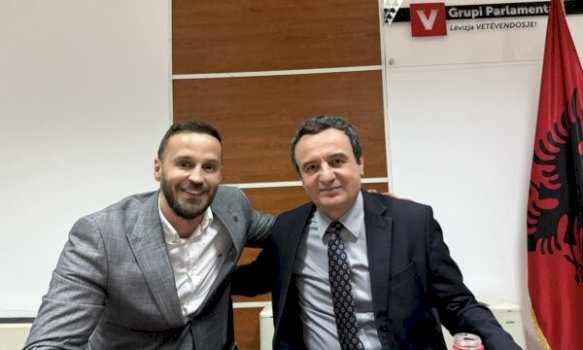 geci-i-guxo-e-sulmon-avdylin-qe-dha-doreheqje:-mendon-se-erdhi-fryma-e-vjoses,-ti-dhe-presidentja-jeni-te-gerrditshem