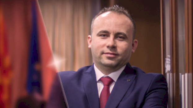 akuze-ndaj-ish-avokatit-te-shtetit-stafa,-dyshohet-per-50.000-euro-ryshfet-per-t’ia-heq-pecovit-paraburgimin