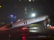 aksidenti-fatal-ne-pisten-e-la-guardia-ne-new-york:-avioni-u-perplas-me-kamionin,-vdesin-dy-pilotet